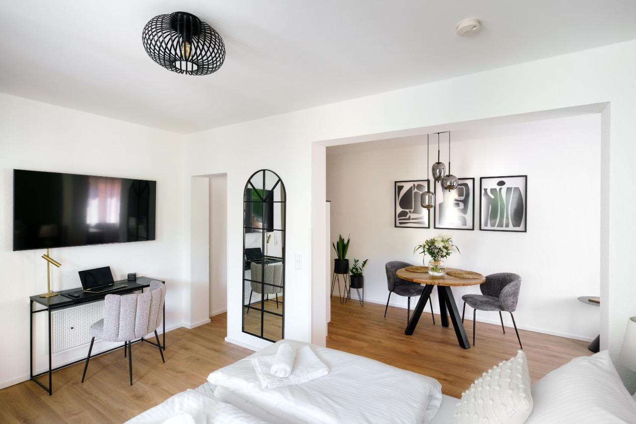 Staytona - Parkpl. - Balkon - Wlan - Netflix - Wfh Taunusstein Eksteriør bilde